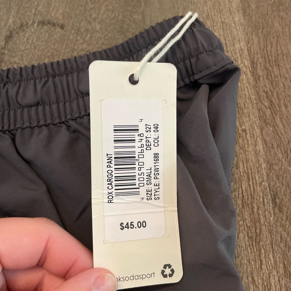 pants - Picture 2 of 5